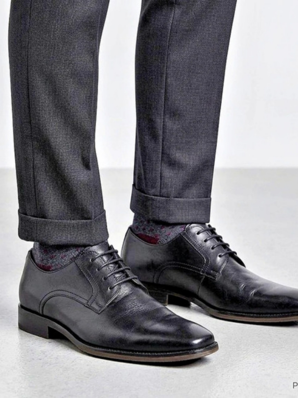Saks Fifth Avenue Men's Black Leather Lace-Up Square Toe Dress Shoes US 9